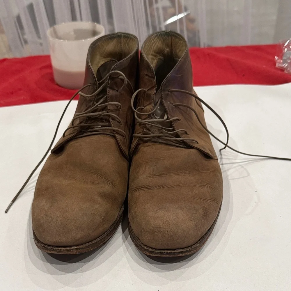 Nisolo Tan Leather Chukka Boots